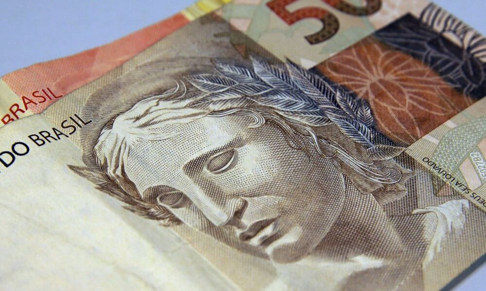 O beneficiário poderá consultar informações nos aplicativos Auxílio Brasil e Caixa Tem