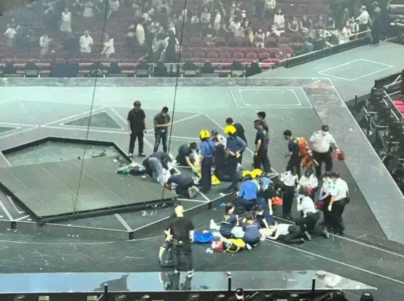 Telão suspenso de 16m² caiu durante show em Hong Kong nesta quinta-feira