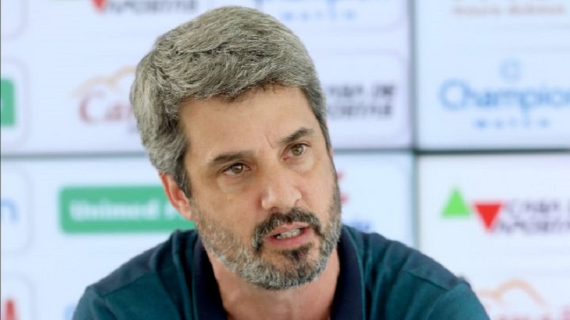 Eduardo Freeland ainda falou sobre a condição física do atleta