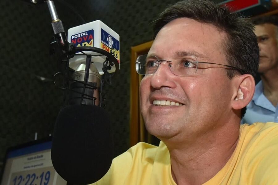 João Roma destaca afinidade entre Zé Ronaldo e Bolsonaro para atrair apoio do ex-prefeito de Feira de Santana