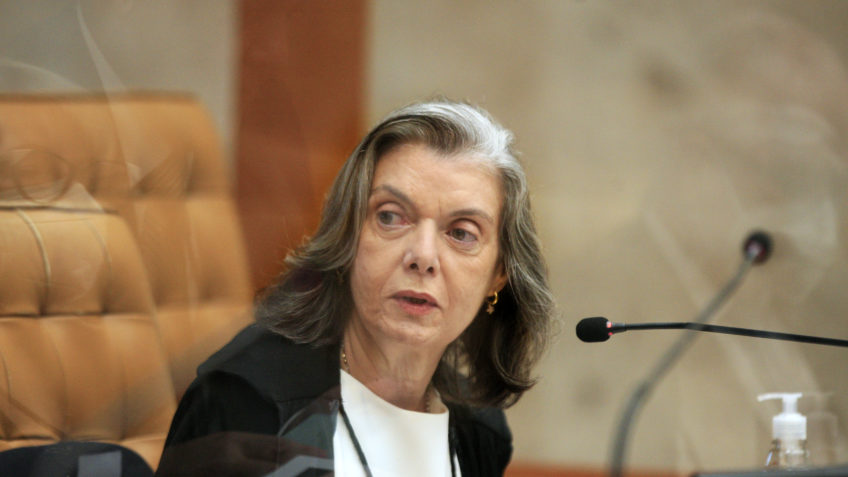 Cármen Lúcia é a relatora da ação do partido Rede Sustentabilidade, que argumentou que a alteração tem motivação eleitoral