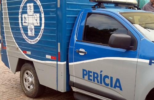 As guias periciais foram expedidas e o corpo removido para o Instituto Médico Legal (IML)