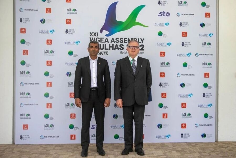 O ministro do TCU Walton Alencar (direita) em reunião bilateral na Maldivas