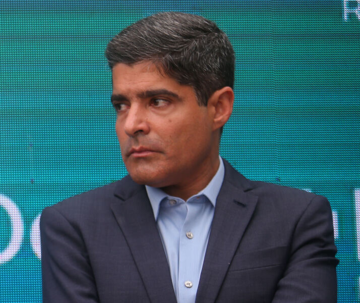 Imagem ilustrativa da imagem Patrimônio de ACM Neto cresce 5.000% em 15 anos
