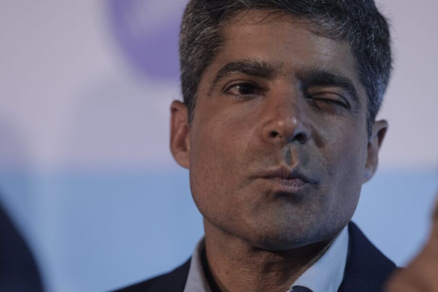 ACM Neto se diz preparado para responder ataques de adversários
