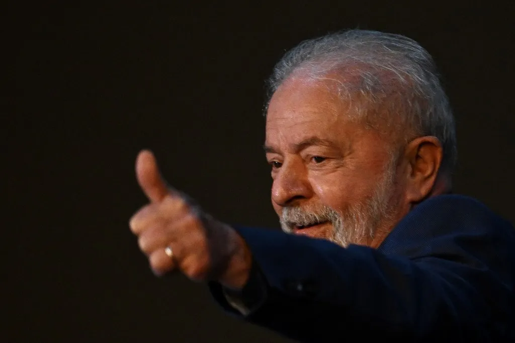 Anteriormente, Lula chegou a desejar um bom jogo aos presidentes dos países finalistas