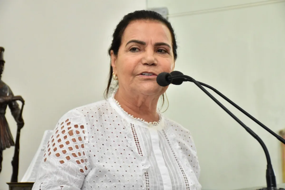 Eremita Mota (PSDB) considera atos deste domingo, 8, em Brasília, como "lamentáveis"