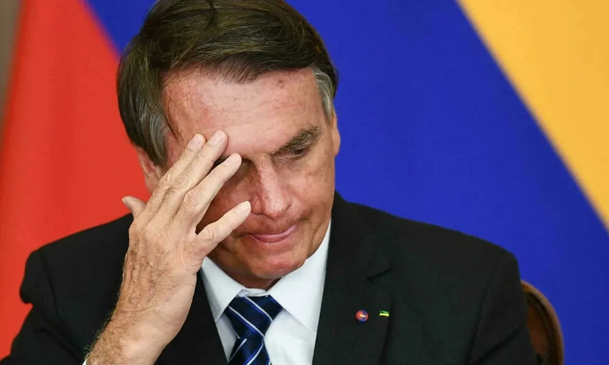 Defesa de Bolsonaro comenta minuta de golpe encontrada na casa do ex-ministro Anderson Torres
