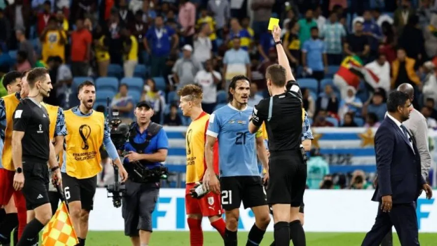 Associação Uruguaia de Futebol e jogadores recebem punições da Fifa
