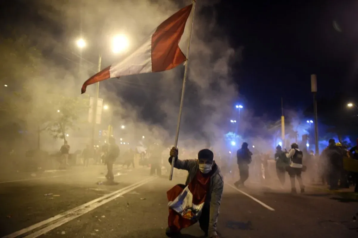 Manifestações começaram após presidente Pedro Castilho sofrer impeachment