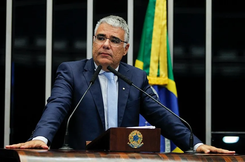 Eduardo Girão fez ataques para a forma como o Senado lida com as CPIs