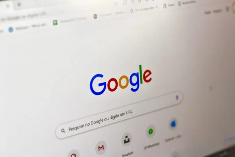 Google enfrenta ChatGPT e ação dos EUA. O que pode rolar