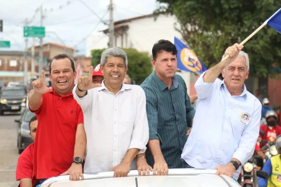 João Filho disse que além de ter "distorcido" fala do candidato Jerônimo Rodrigues, o que o jornal tenta fazer é "enganar a população"