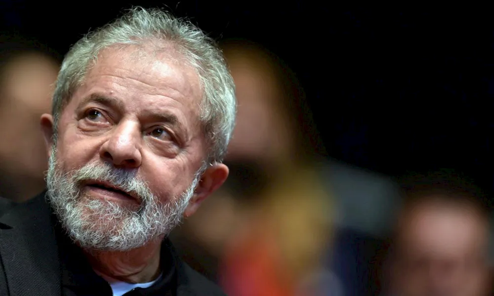 "Não há dúvida: Lula é inocente", diz a mensagem