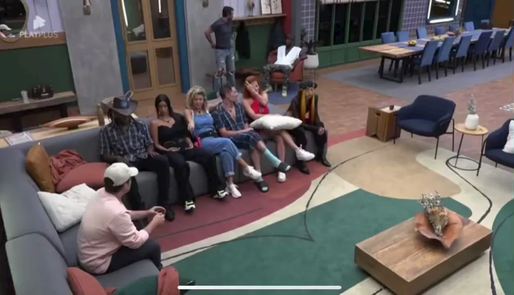 Peões ouviram que muita gente considerava Vini um "baba ovo" de Deolane