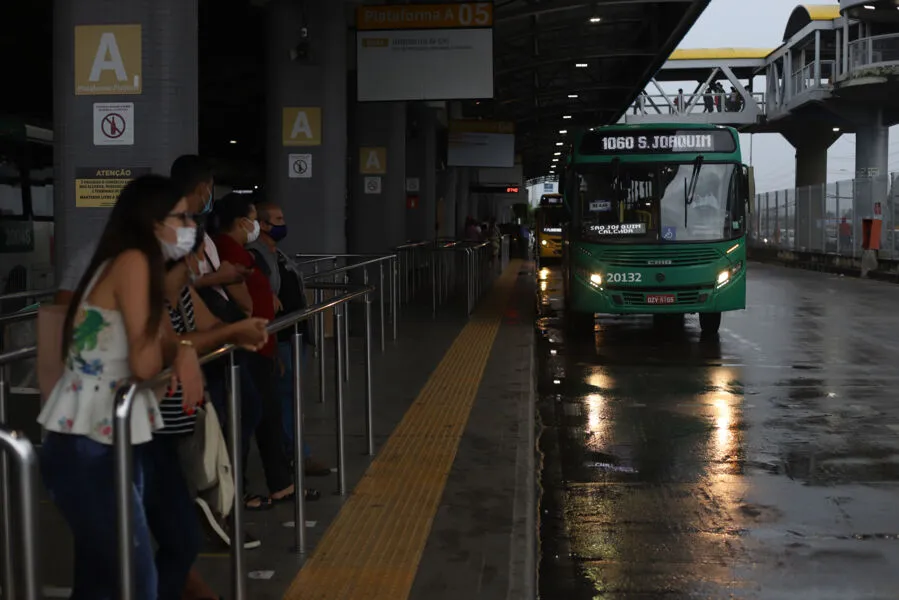 No primeiro turno, Salvador foi uma das cidades brasileiras em que a utilização dos ônibus foi gratuita