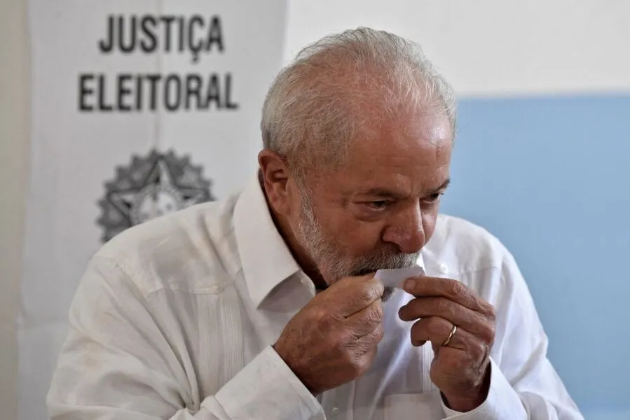 Lula disputa Presidência pela sexta vez e é o primeiro candidato de uma federação partidária