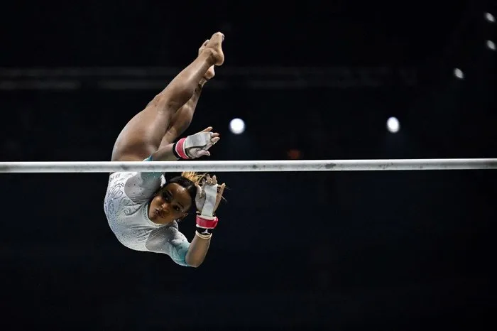 Brasileira ficou em oitavo lugar na final disputada neste sábado