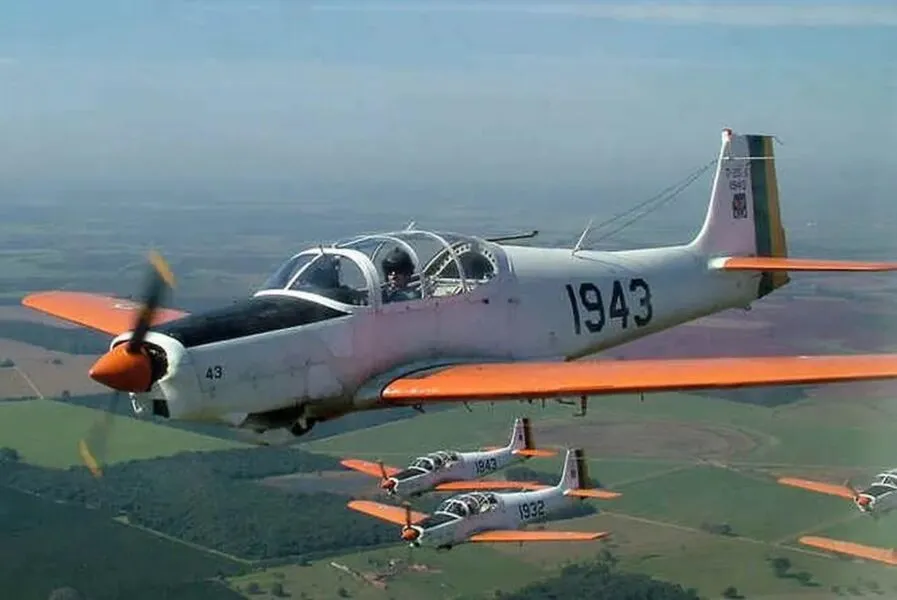 Avião perdeu sinal entre os municípios de Canelinha e Tijuca