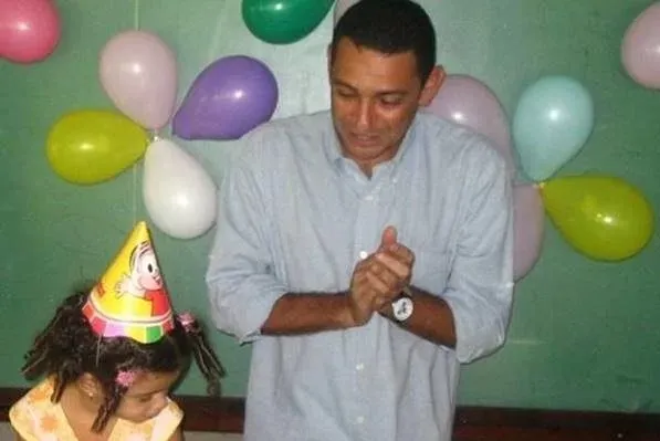 “Meu pai sempre foi uma base na minha vida, amorosa e financeira", disse