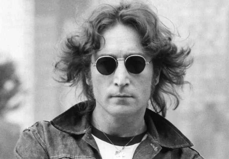 Assassino de John Lennon revela motivações para o crime