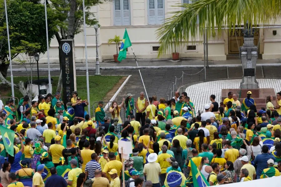 Nota foi escrita pelos comandantes Almir Garnier Santos, Marco Antônio Freire Gomes e Carlos de Almeida Baptista Junior