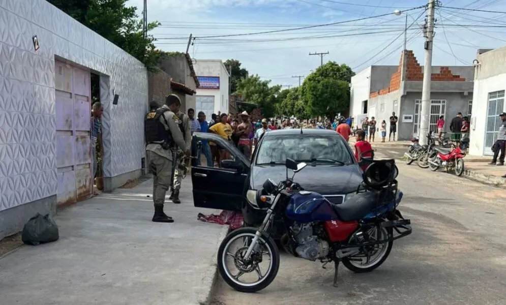 Vítima foi assassinada na porta da casa do pai, em Guanambi
