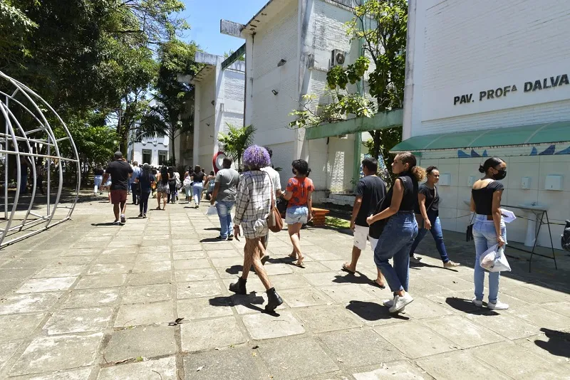 Apesar da falta de novidades, houve ao menos uma questão que poderia ser considerada mais ‘polêmica’