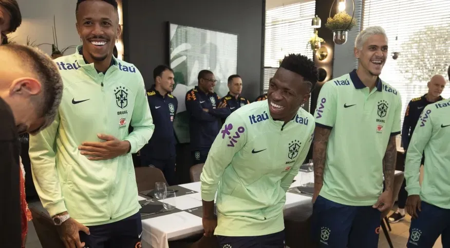 Com a chegada de Neymar e Marquinhos, a delegação brasileira está completa