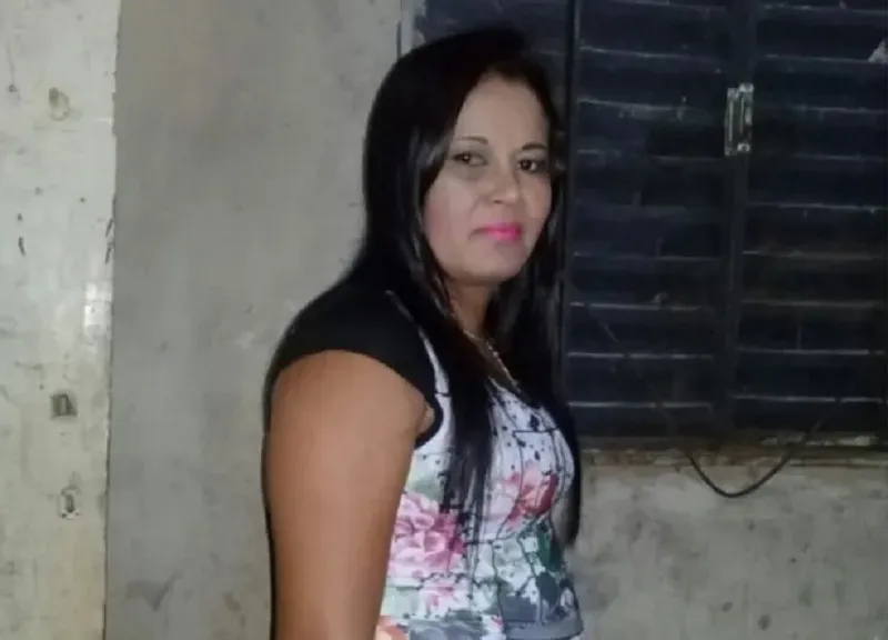 vítima foi identificada como Lídia Carvalho do Nascimento, de 36 anos.