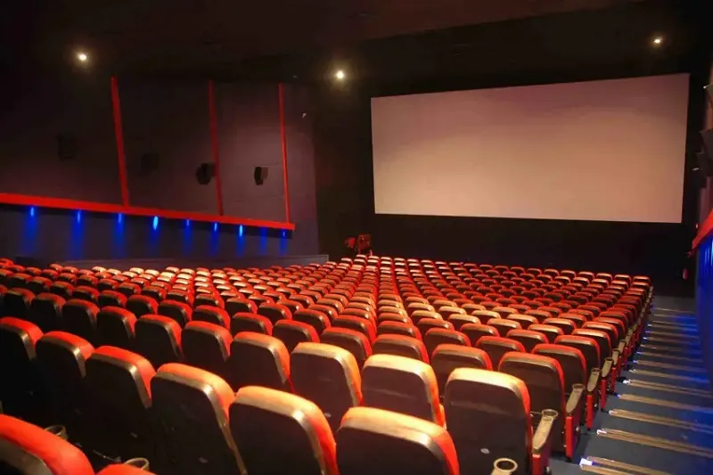 Confira datas, horários e as promoções disponíveis em cada cinema da capital baiana