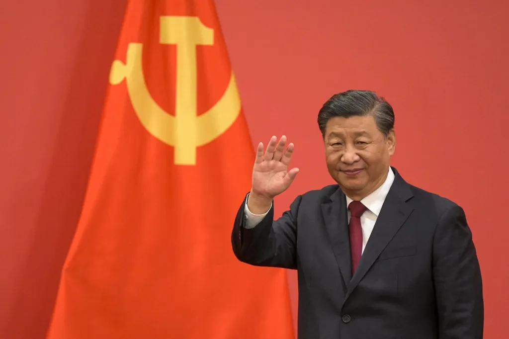 O presidente da China, Xi Jinping, e todo o país se preocupam com os impactos econômicos e estudam novas possibilidades de combater o vírus