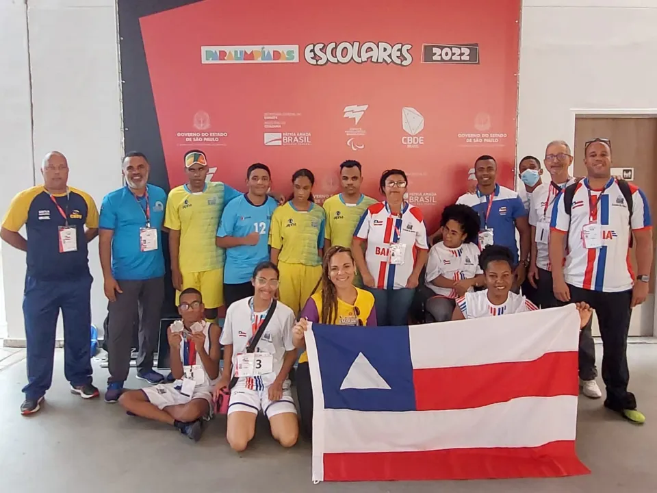 cinco ouros, duas pratas e três bronzes