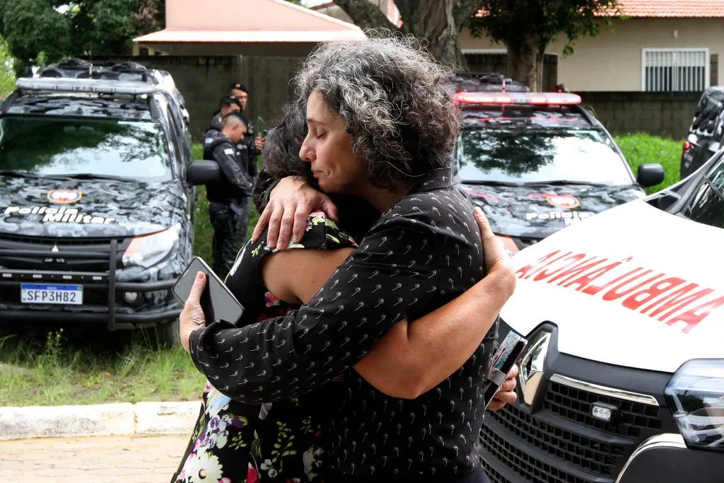 Ataque a escolas de Aracruz (ES) deixa quatro mortos