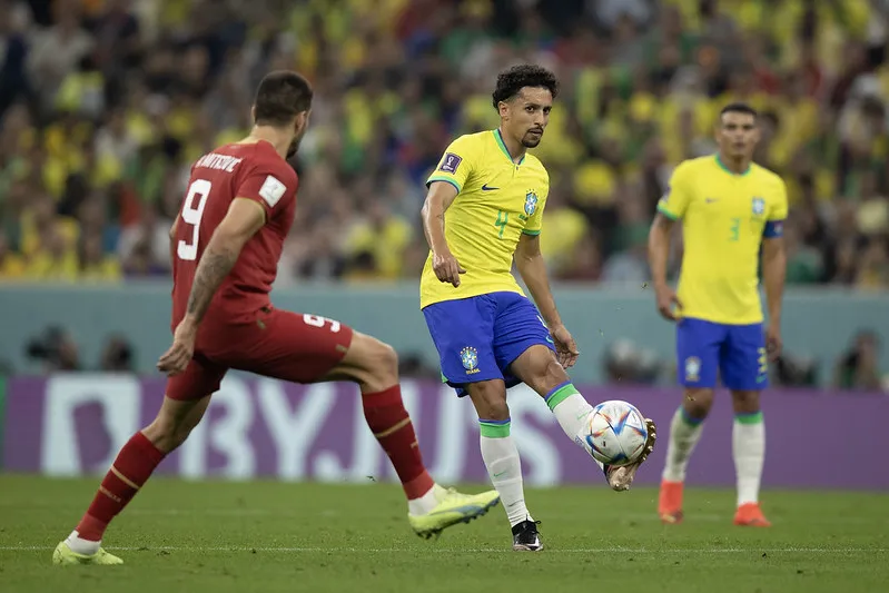 Neymar machucou o tornozelo e desfalca o Brasil na primeira fase da Copa do Mundo