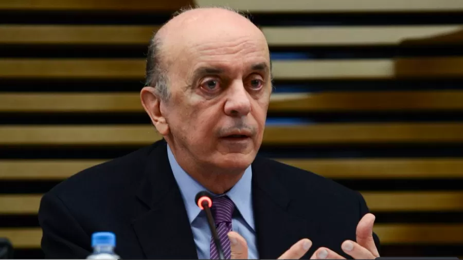 José Serra quer o fim do teto de gastos