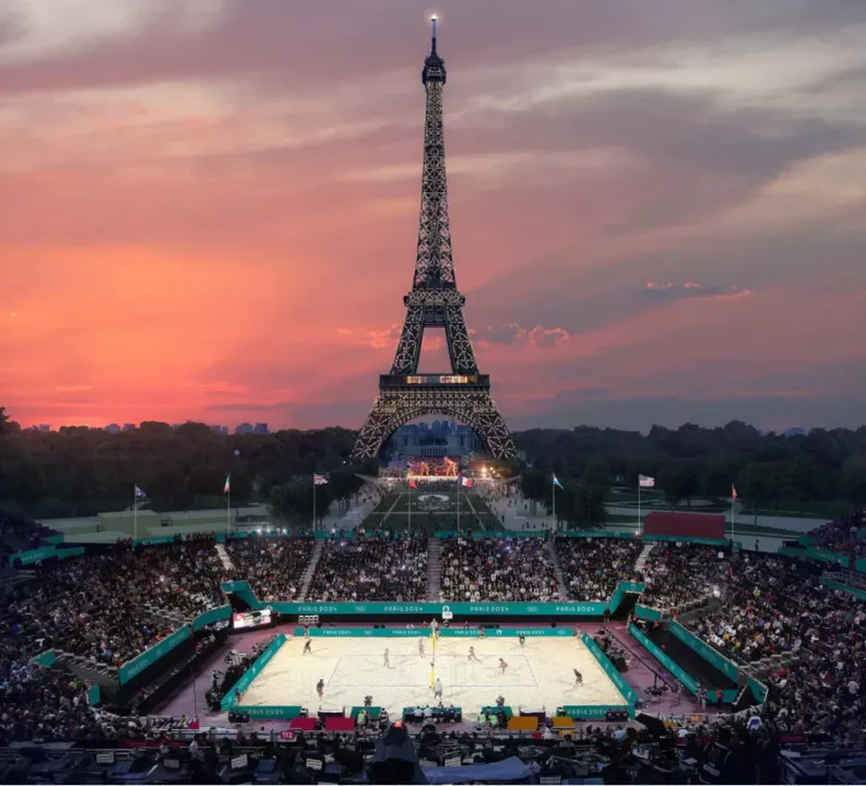 Volêi de praia será acontecerá perto da Torre Eiffel