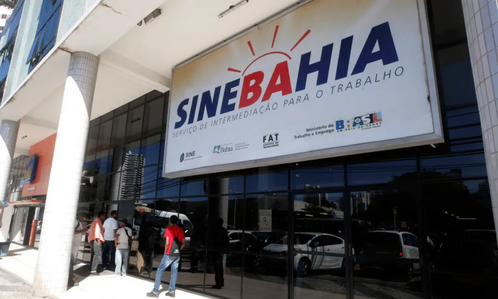Para o SineBahia o candidato não precisa agendar atendimento e deve comparecer em uma das unidades