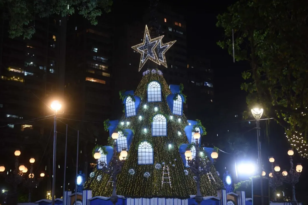 Em 2022 o tema é "Iluminando Nossos Sonhos"
