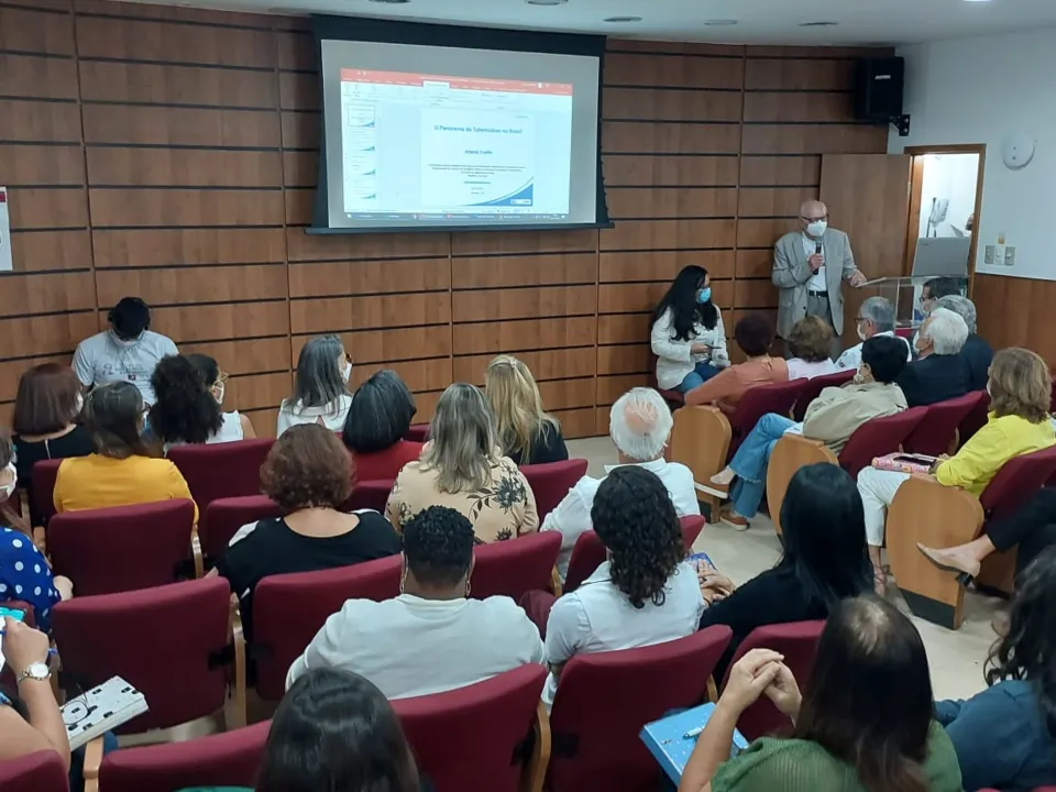 A Fundação José Silveira apresentou panorama da tuberculose