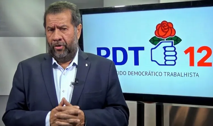 Carlos Lupi é o presidente nacional do PDT