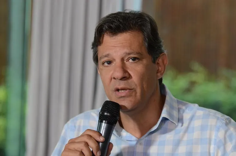 Haddad foi ministro da Educação nos dois primeiros mandatos de Lula