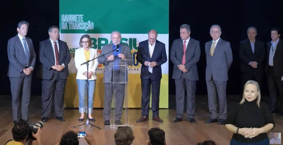 Lula anunciou os nomes de cinco ministros do futuro governo nesta sexta