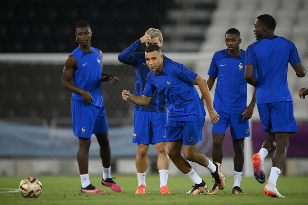 Mbappé e mais 13 franceses descendem de africanos