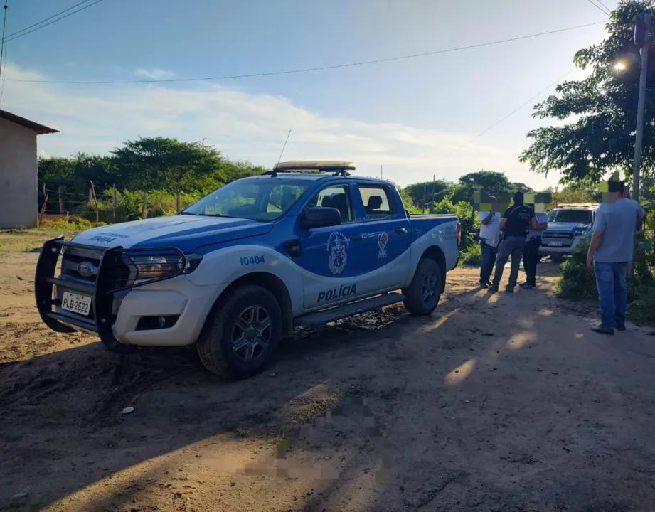 O suspeito foi conduzido para a delegacia