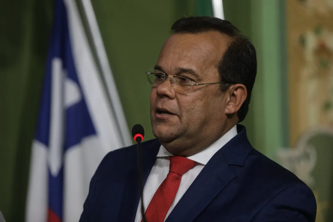 Futuro vice-governador passou o bastão para Carlos Muniz (PTB)