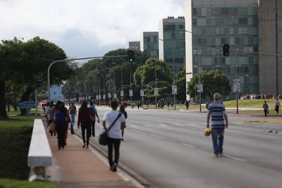 Além da tentativa de emplacar o deputado federal Elmar Nascimento (UB-BA) no Ministério da Integração, a sigla quer colocar um outro nome para chefiar uma pasta do governo Lula