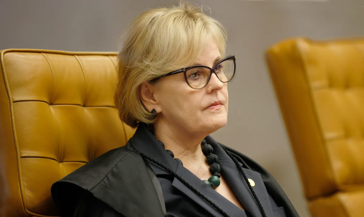 Presidente do STF, ministra Rosa Weber durante sessão da Suprema Corte
