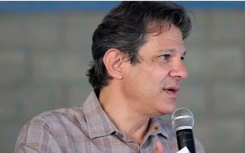 Fernando Haddad, futuro ministro da Fazenda, que atua conjunta com BB e Caixa
