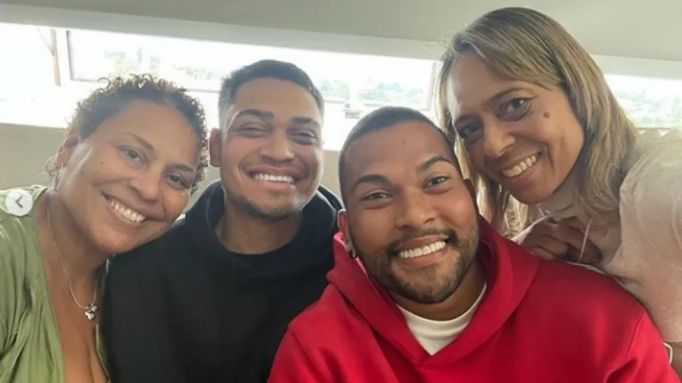 Jovens são filhos de Sandra Regina, filha do rei do futebol, reconhecida apenas judicialmente em 1996
